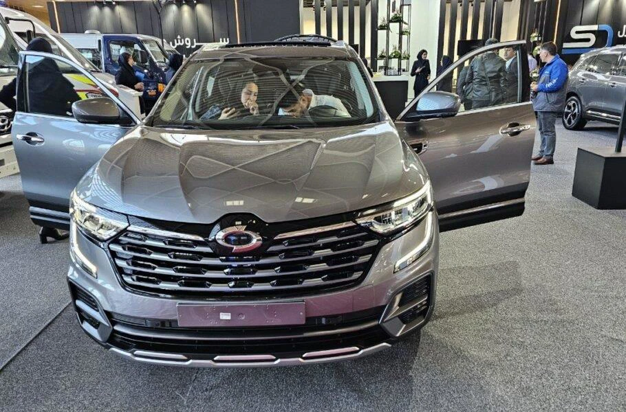 5200 خودرو وارداتی به زودی از گمرک ترخیص خواهند شد | صحت بخش