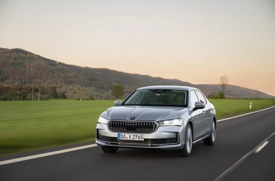 اشکودا سوپرب، تنها سدان اروپایی و وارداتی جدید بازار ایران! | صحت بخش