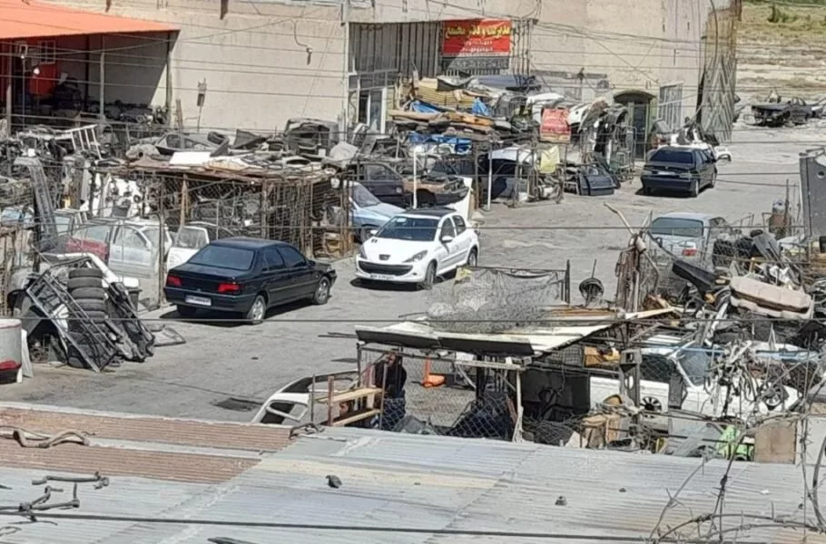 قیمت خرید لاشه خودرو فرسوده در سال 1403 چقدر است؟ | صحت بخش