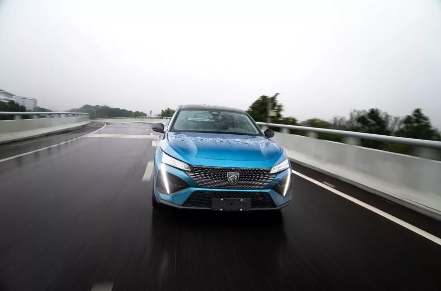 واردات پژو به ایران چقدر احتمال موفقیت دارد؟ | صحت بخش