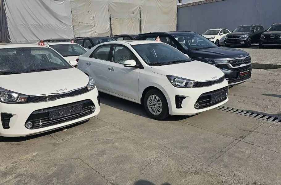 آیا تخلف در واردات خودرو بار دیگر موجب ممنوعیت آن می‌شود؟ | صحت بخش