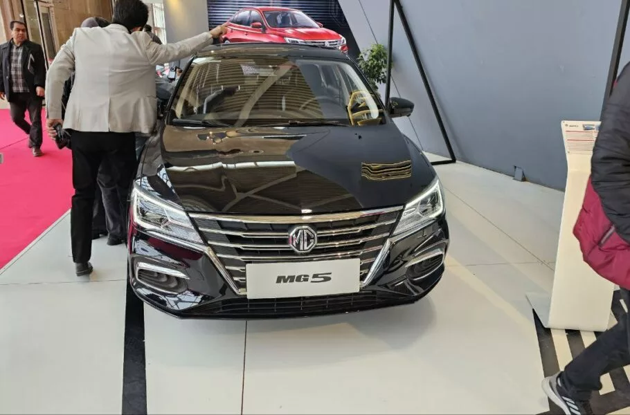 مرحله جدید ثبت نام خودروهای وارداتی شنبه هفته آینده آغاز خواهد شد [دی 1403] | صحت بخش