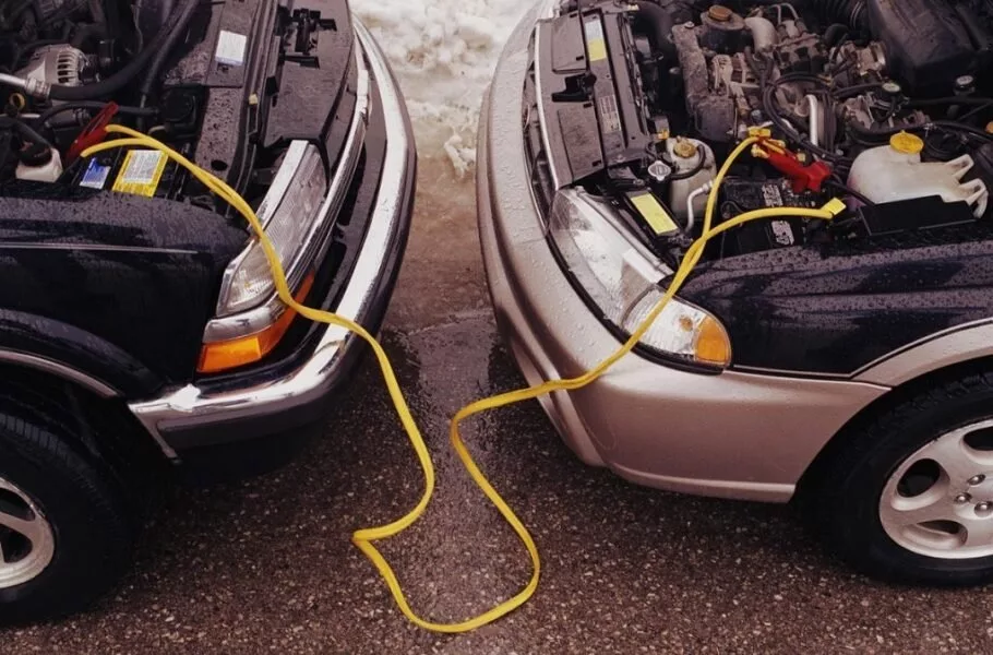 روش‌های باتری به باتری ماشین؛ آموزش کامل و گام‌به‌گام | صحت بخش