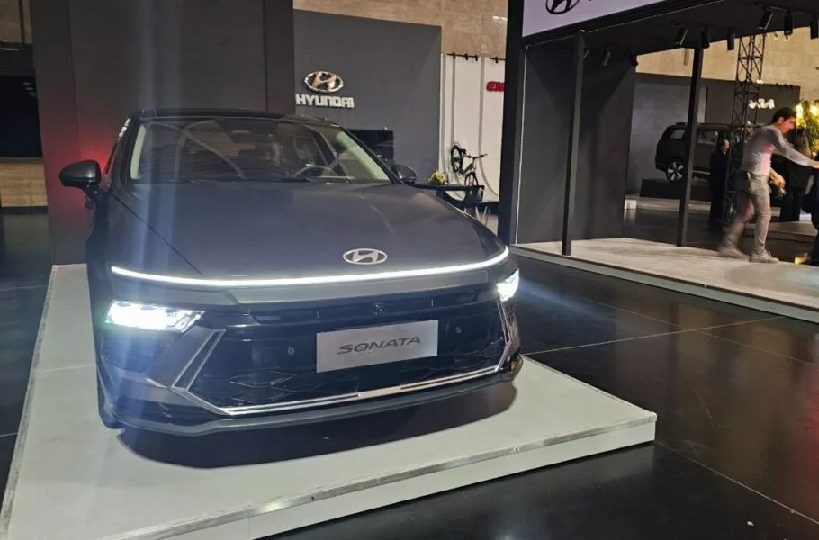رونمایی از هیوندای سوناتا 2025 در نمایشگاه خودرو تهران 1403 | صحت بخش