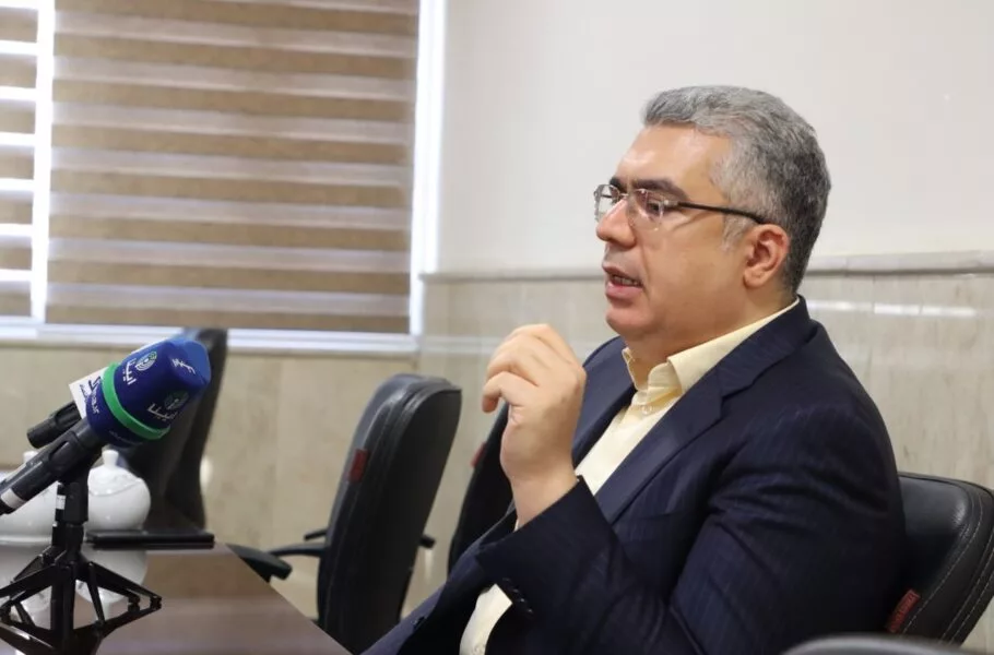 تعرفه واردات خودرو تا اطلاع ثانوی براساس نرخ قبل محاسبه می‌شود | صحت بخش