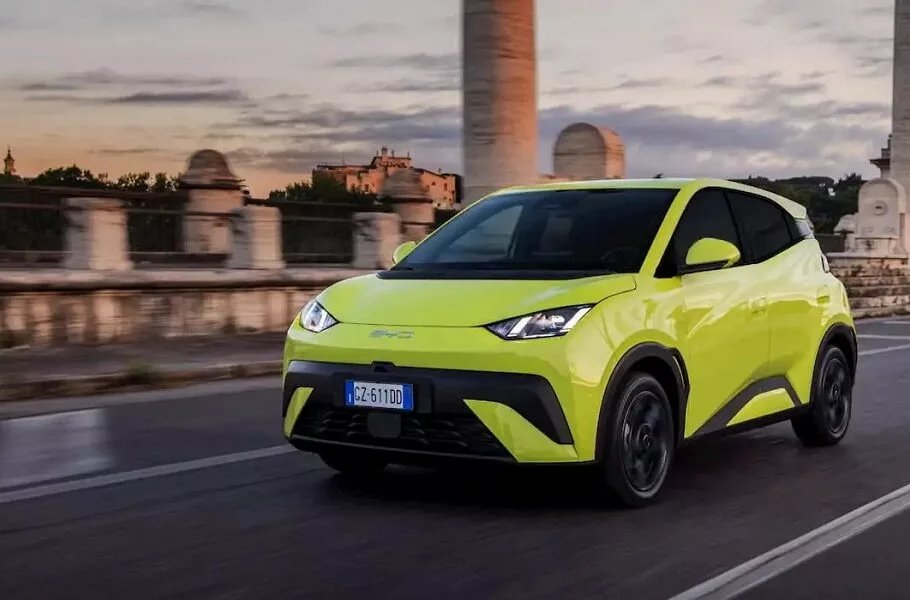 جنگ قیمت خودروهای برقی چینی از کنترل همه خارج شده است | صحت بخش