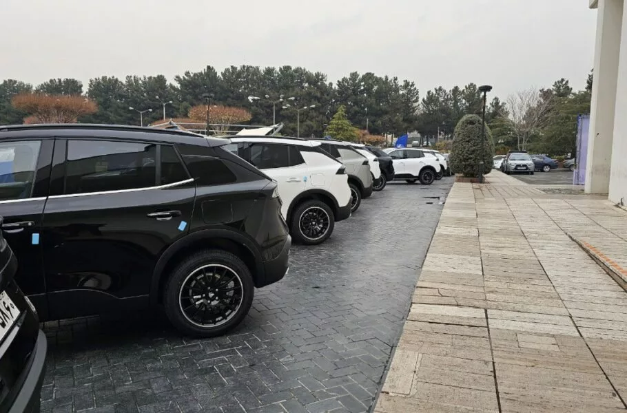 جدال ایران‌خودرو و سایپا با وزارت صمت بر سر موضوع قیمت خودرو اوج گرفت | صحت بخش