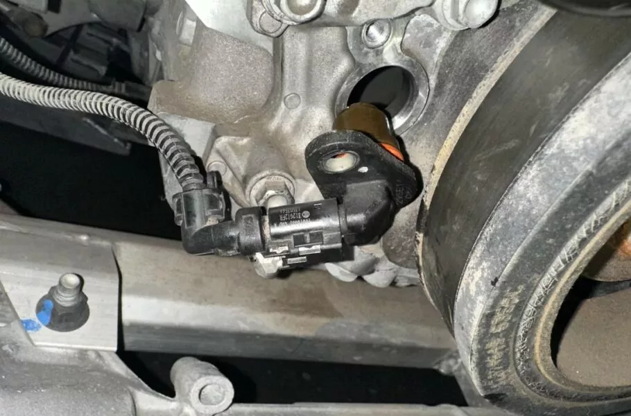 خرابی سنسور دور موتور و روش‌های رفع آن | صحت بخش