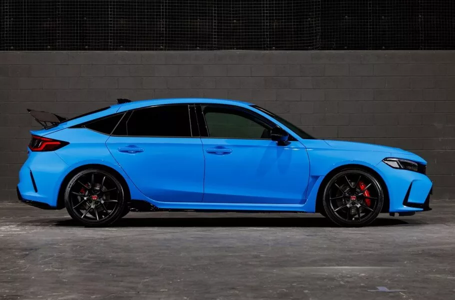 هوندا سیویک تایپ R با قیمت بیشتر و رنگ آبی جدید معرفی شد | صحت بخش