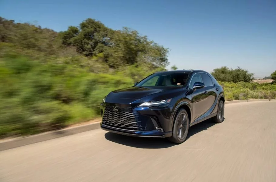 تیپ پایه لکسوس RX مدل 2026 معرفی شد؛ لوکس اما مقرون‌به‌صرفه | صحت بخش