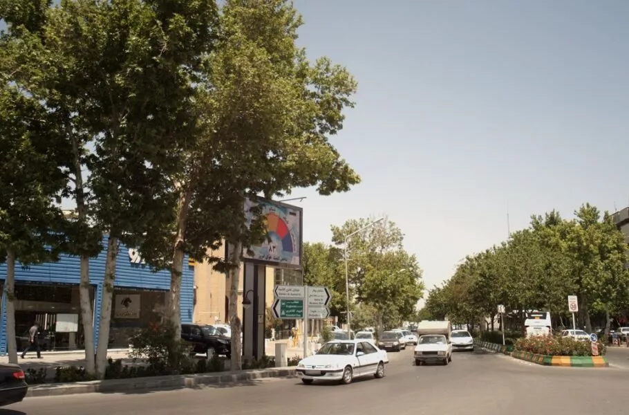 ایران‌خودرو همچنان دست بالاتر را در بازار خودروهای سواری ایران در اختیار دارد | صحت بخش