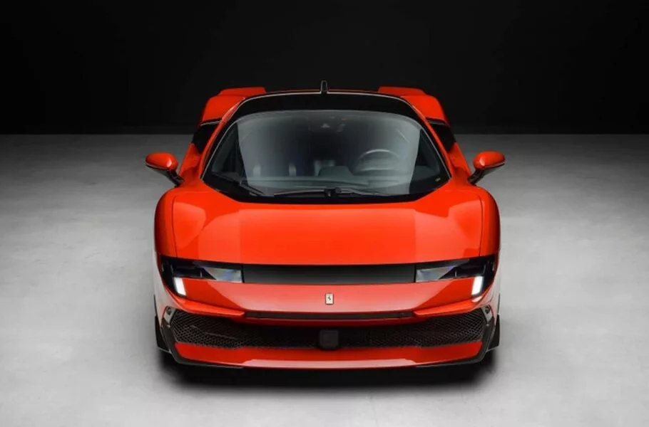 بازگشت اسطوره با ظاهری جذاب؛ فراری تستاروسا جدید با شتاب 2.3 ثانیه معرفی شد | صحت بخش