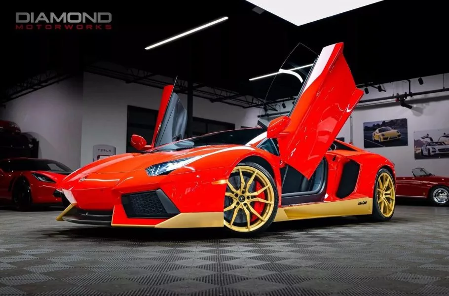 این لامبورگینی اونتادور میورا ادیشن کمیاب با قیمت نیم میلیون دلار به حراجی می‌رود