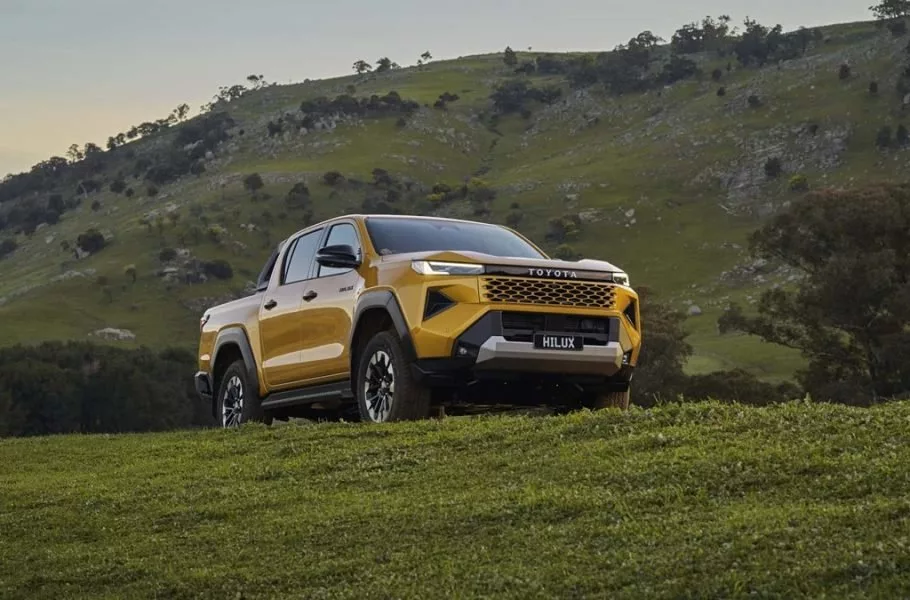 تویوتا هایلوکس 2026 معرفی شد؛ نسل جدید پیکاپ محبوب با پیشرانه‌های متفاوت می‌آید