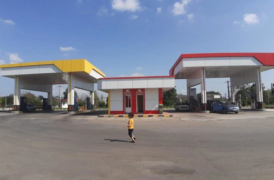 شرکت ملی پخش فرآورده‌های نفتی: کارت سوخت جایگاه‌‌ها به‌صورت کامل جمع‌آوری نمی‌شود | صحت بخش